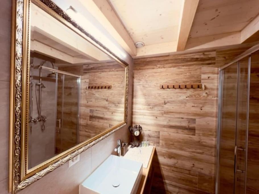 Chic Small New Apartment Up To 4 People, Pets Allowed Lens Exteriör bild